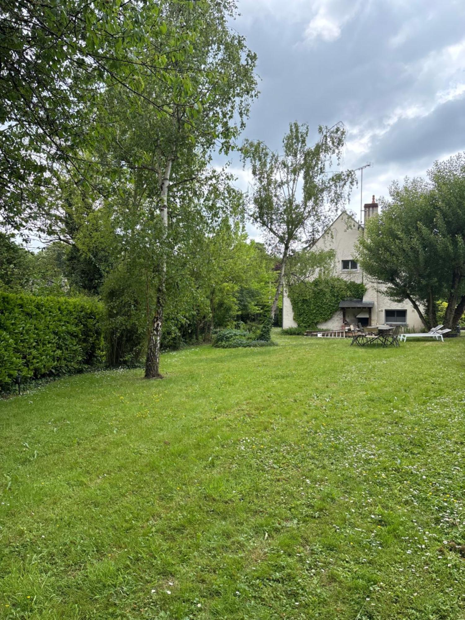 Les Hauts De Chaumont Extérieur photo